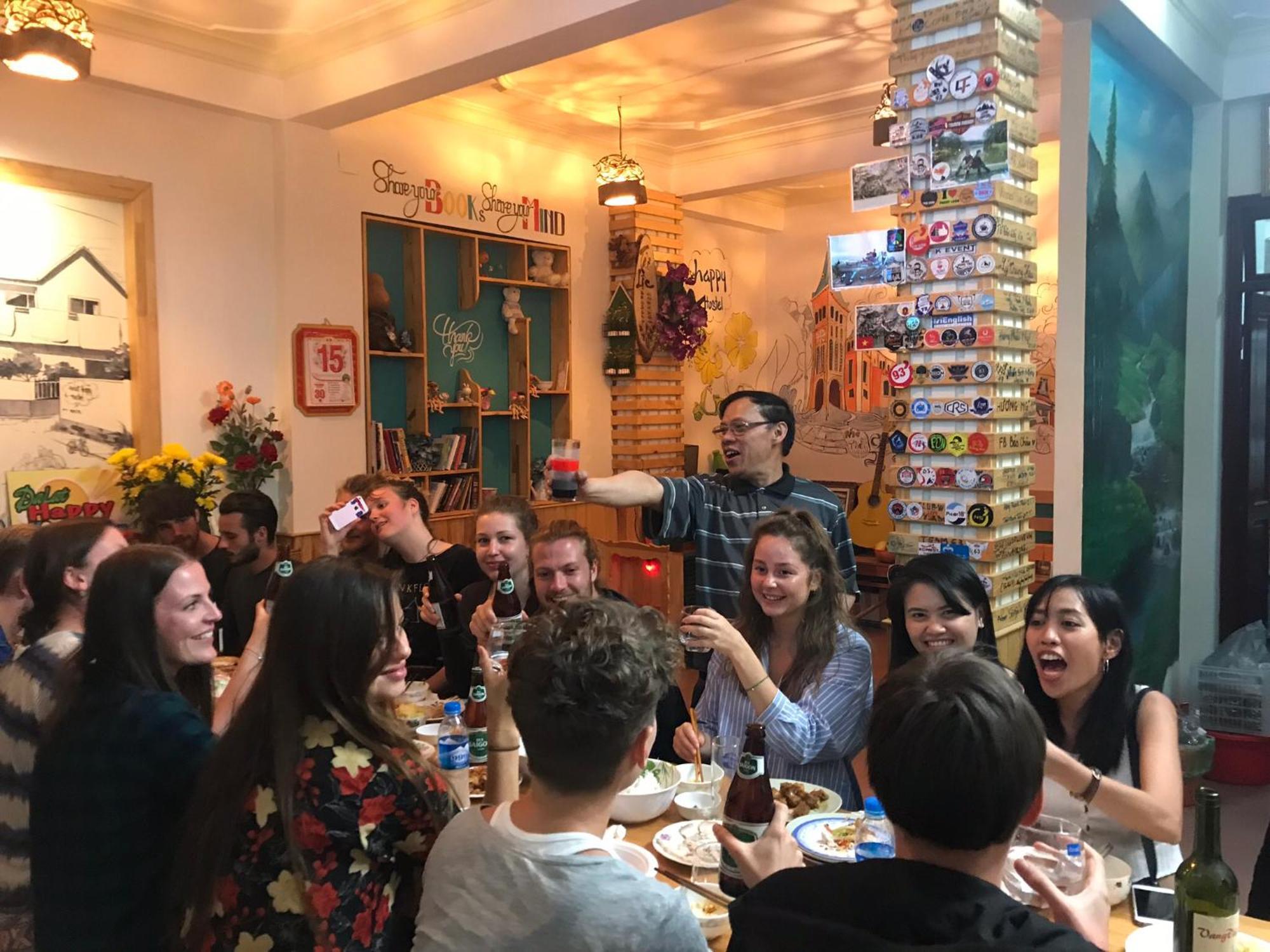 Dalat Happy Hostel Екстериор снимка