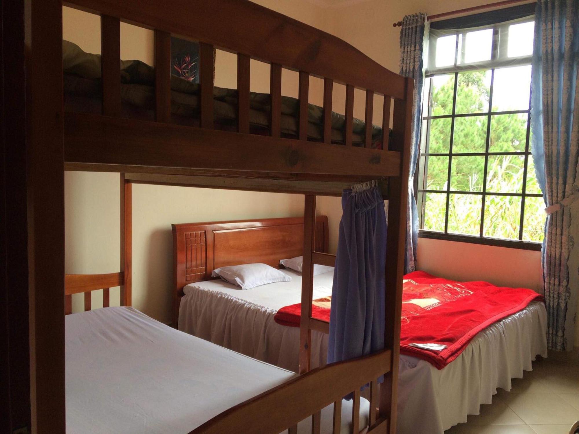 Dalat Happy Hostel Екстериор снимка